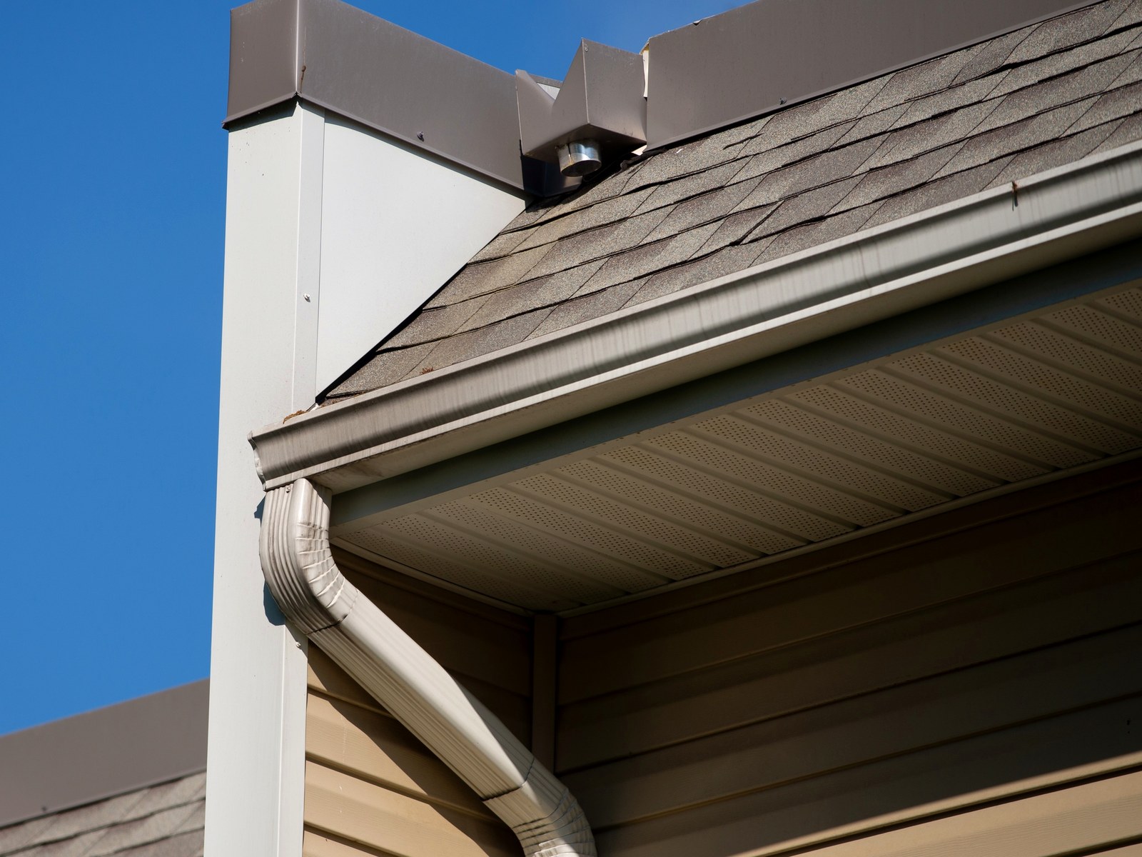 Eastern Shore Gutters — gutter work in East Bloomfield, NY