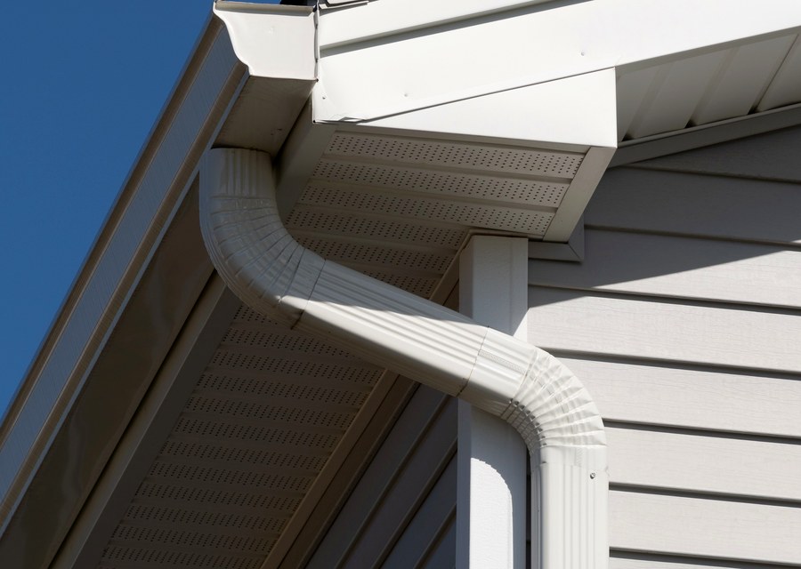 Gutter system detail — Copenhagen, NY