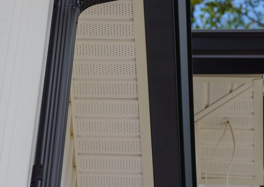 Gutter system detail — Geneseo, NY