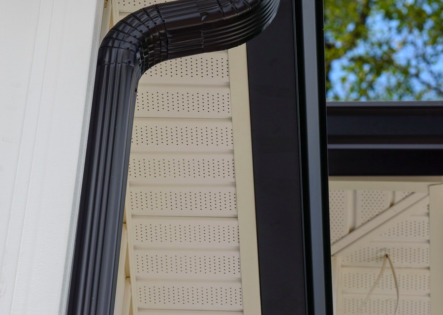 Seamless gutter and downspout work — Sevierville, TN