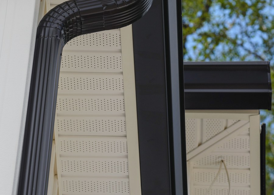 Gutter system detail — Conway, NH