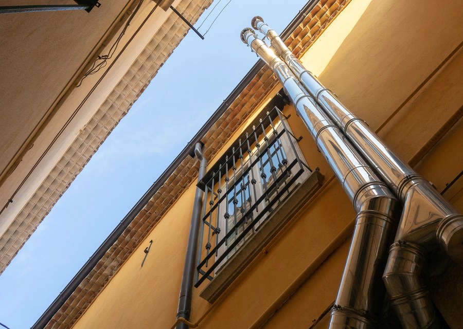 Seamless gutter and downspout work — Lafayette, NY