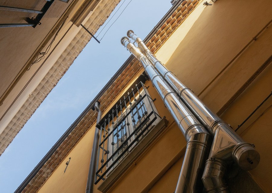 Gutter system detail — Louisville, NY