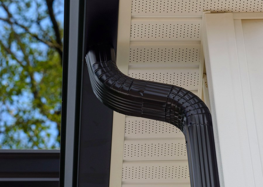 Gutter system detail — Batavia, NY