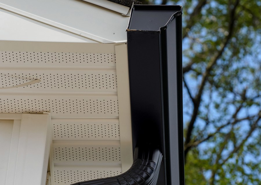 Seamless gutter and downspout work — Pigeon Forge, TN